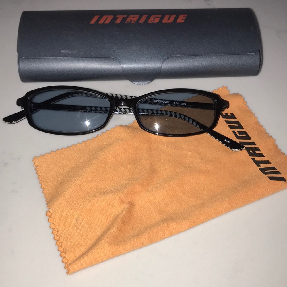 Intrigue eyeglasses